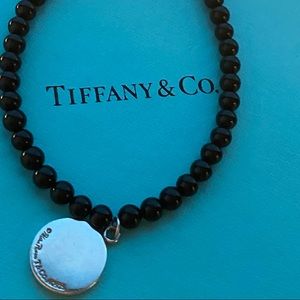 Tiffany & Co. Jewelry - Tiffany Black Onyx Loving Heart Bracelet Tiffany & Co. Jewelry - Tiffany Black Onyx Loving Heart Bracelet